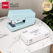 得力纽赛迷你小号订书机 轻巧便携手握式省力定书装订机 蓝NS083附订书钉